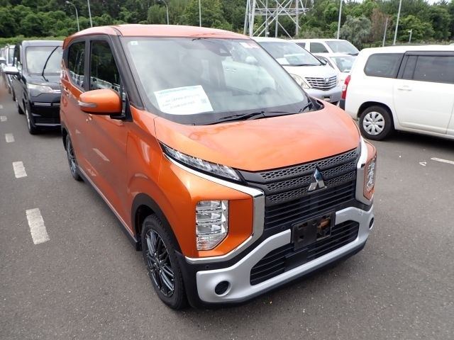 MITSUBISHI EK CROSS 2019