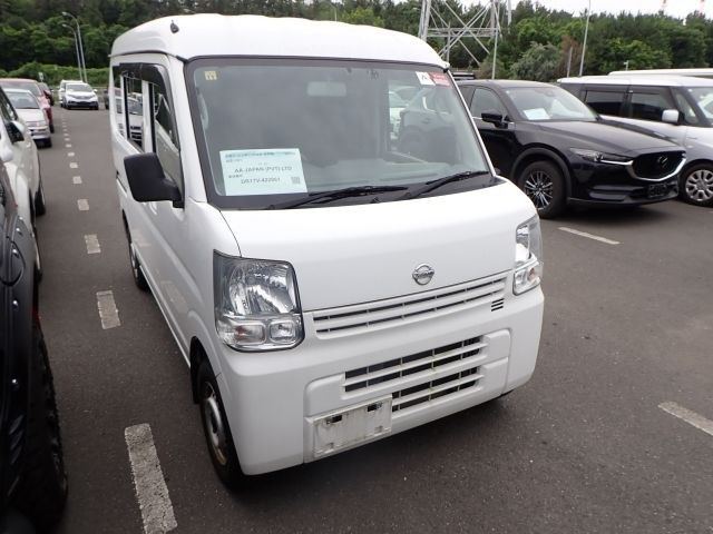 NISSAN NV100 CLIPPER VAN 2019