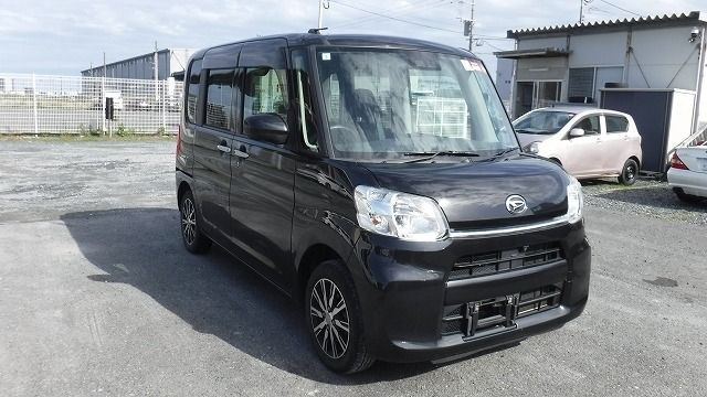DAIHATSU TANTO 2019