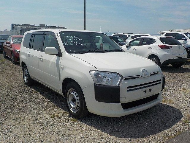 MAZDA FAMILIA 2020