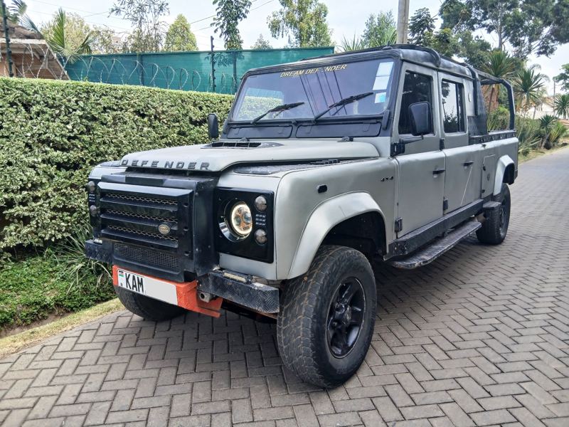 Land Rover Defender Double Cab – KAM