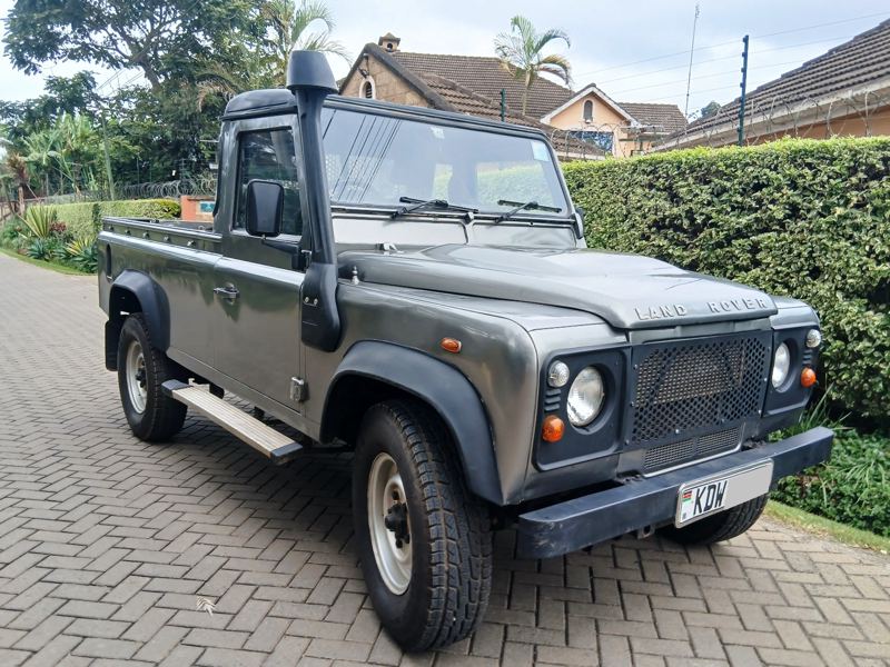 Land Rover Defender 110 Pickup – KDW