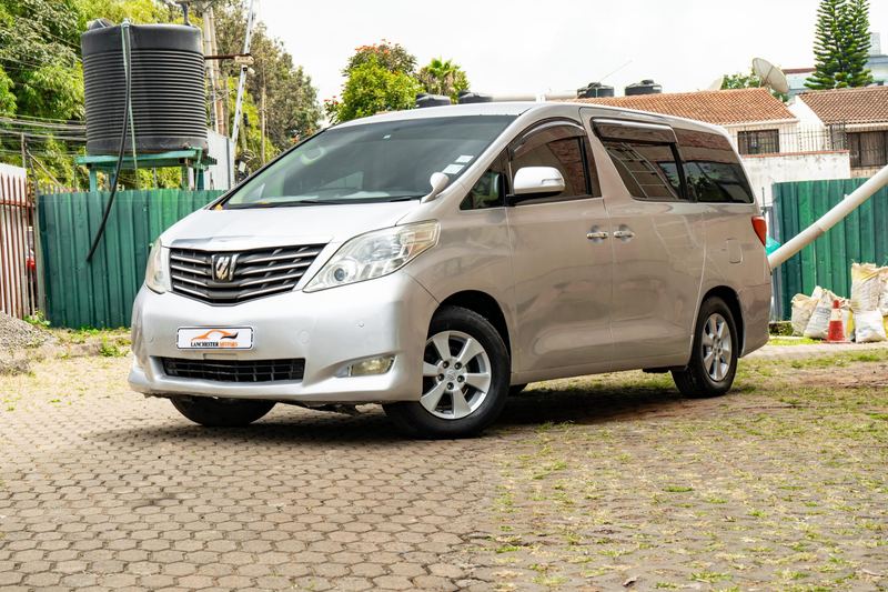 TOYOTA ALPHARD 2009