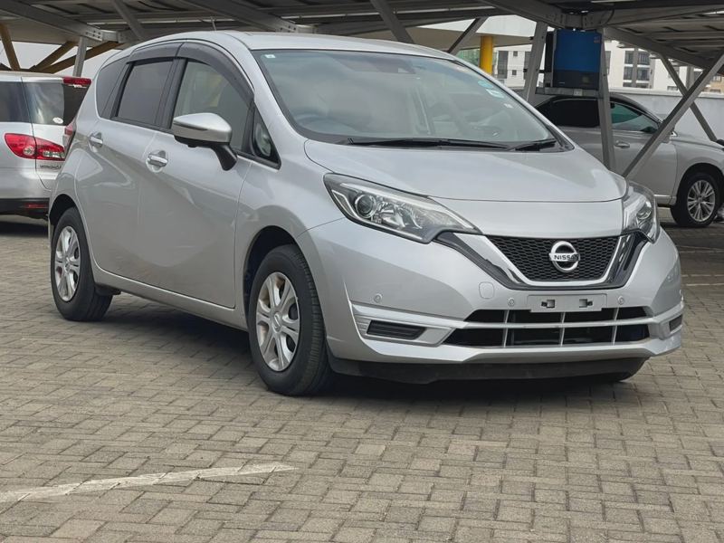 2019 Nissan NOTE Hatchback