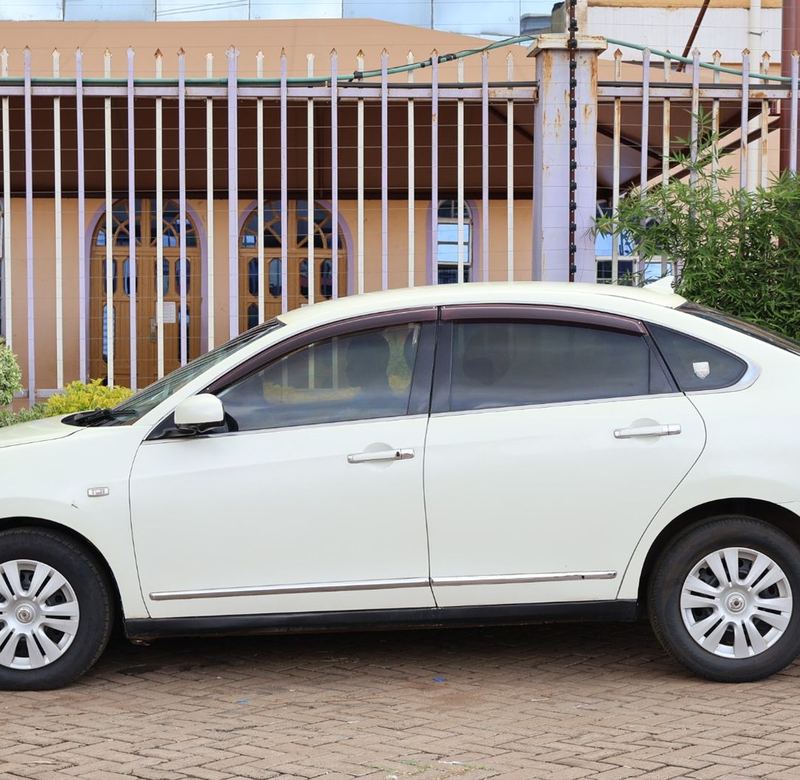 2012 Nissan Bluebird