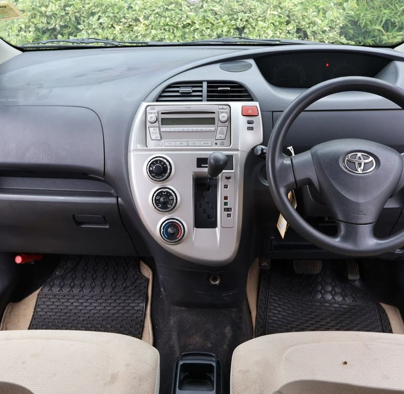 2010 Toyota Ractis
