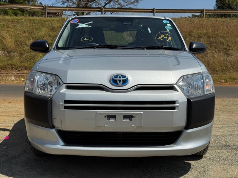 2020 Toyota PROBOX F HYBRID