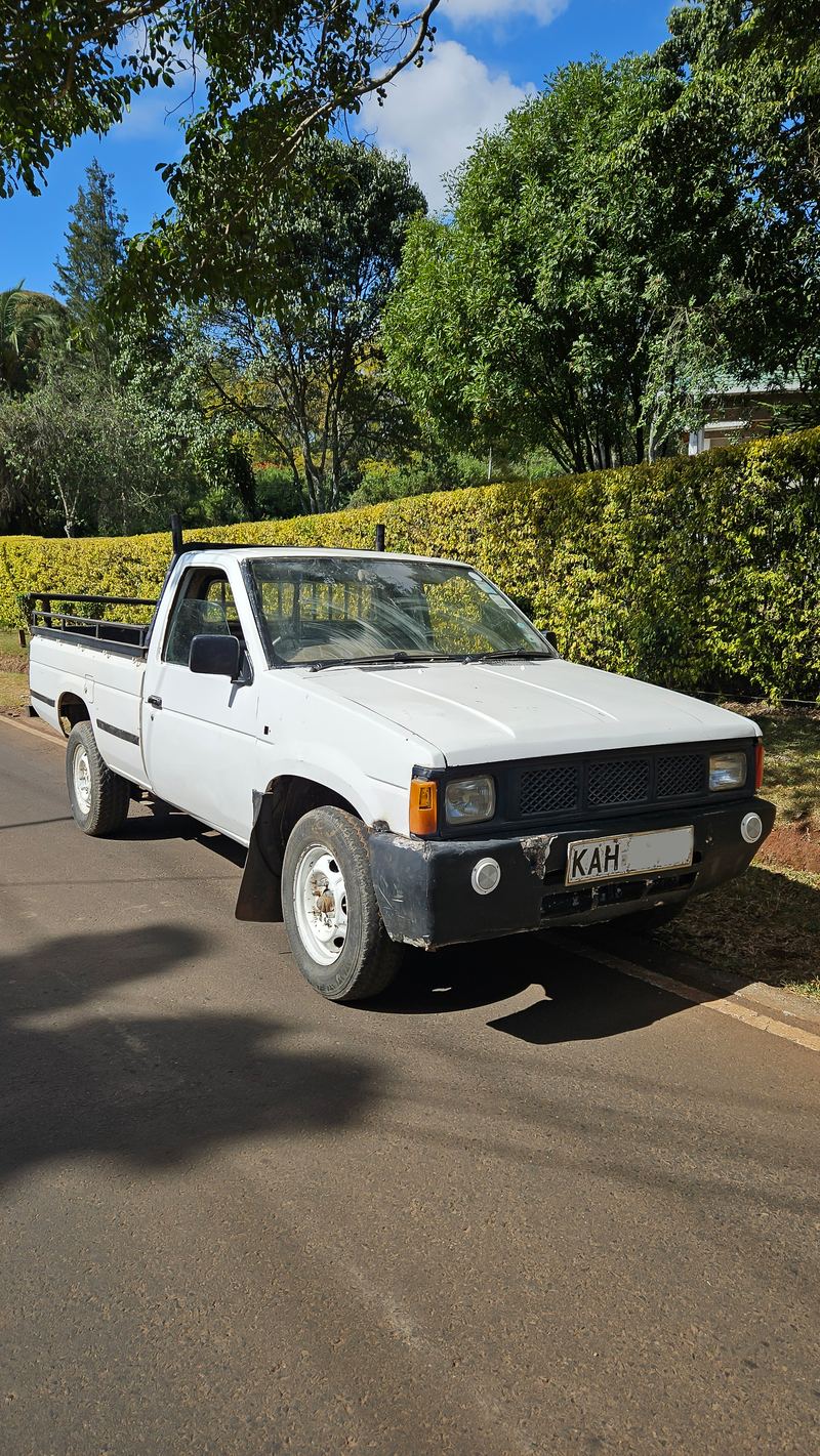 1996 Nissan PICKUP