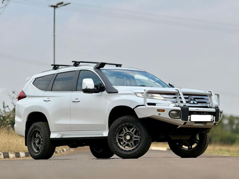2022 Mitsubishi PAJERO SPORT
