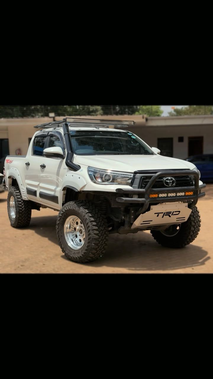 2019 Toyota HILUX Z