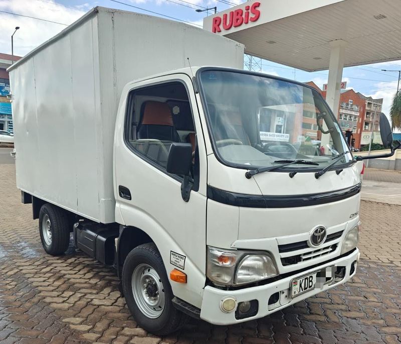 2013 Toyota DYNA