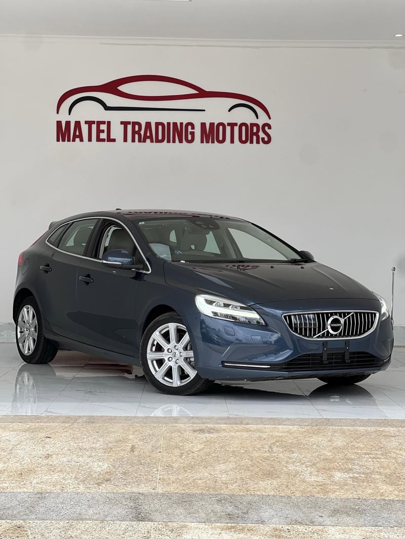 2019 Volvo V40 T3 Hatchback