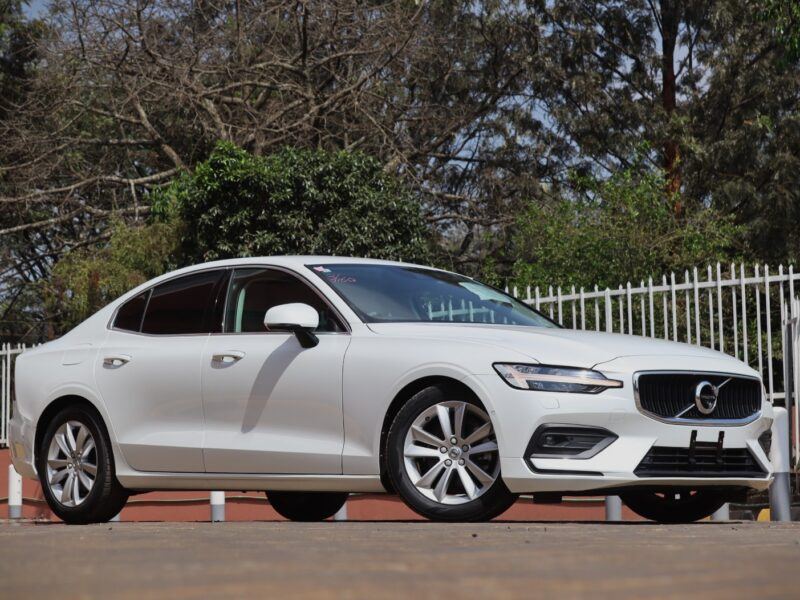 2020 VOLVO S60 T4 2000CC TURBO PETROL PREMIUM LUXURY SEDAN