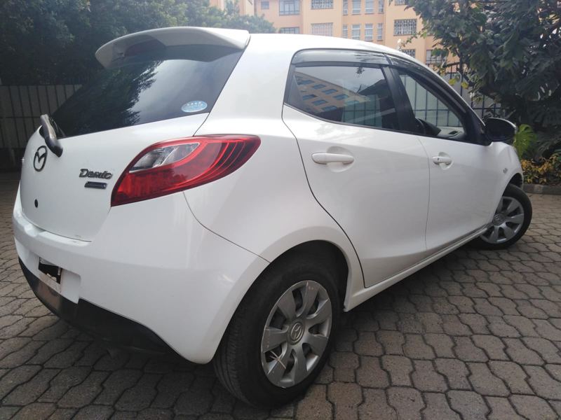 Mazda Demio 2014