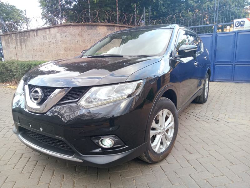 Nissan X-Trail 2015