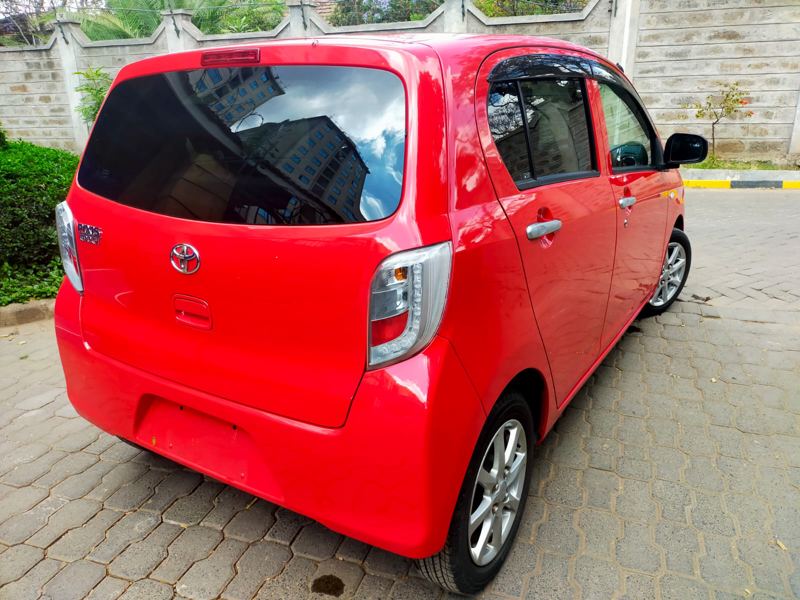 Toyota pixis Epoch 2015