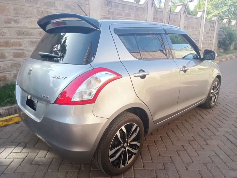Suzuki Swift 2015