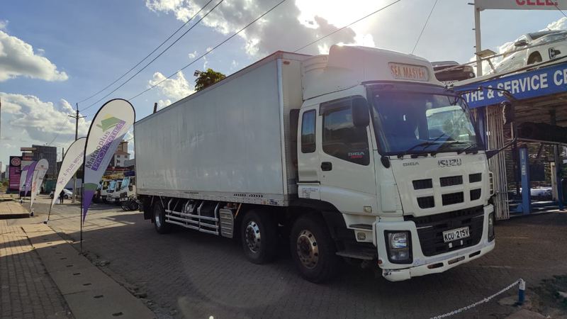 2012 Isuzu GIGA
