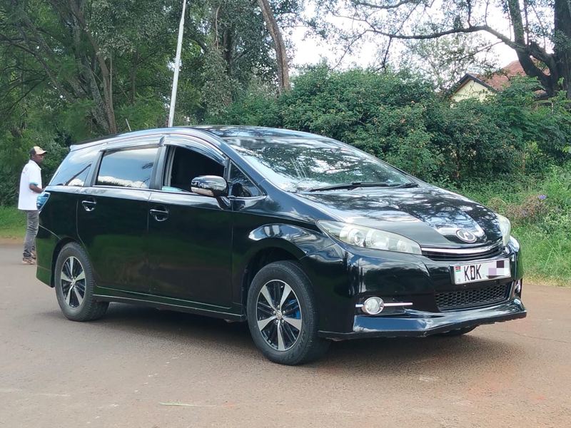 2015 TOYOTA WISH