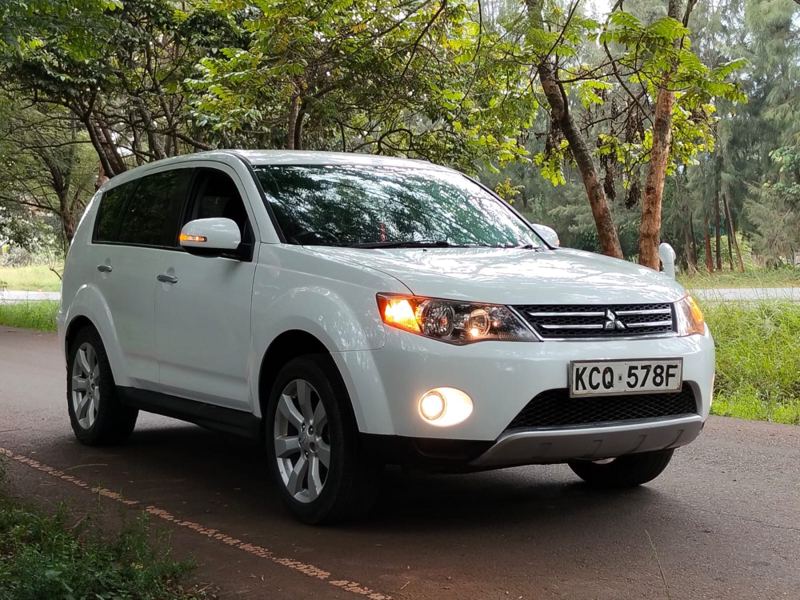2011 MITSUBISHI OUTLANDER