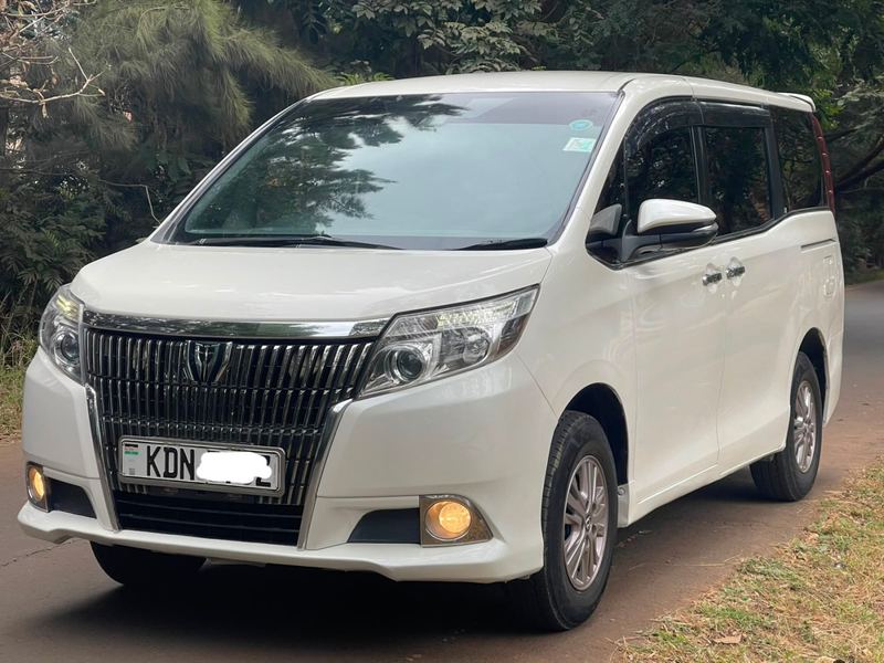 2016 Toyota Esquire