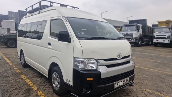 TOYOTA HIACE LOCAL #KDT 711M