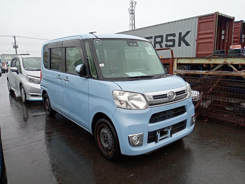 DAIHATSU Tanto 2018
