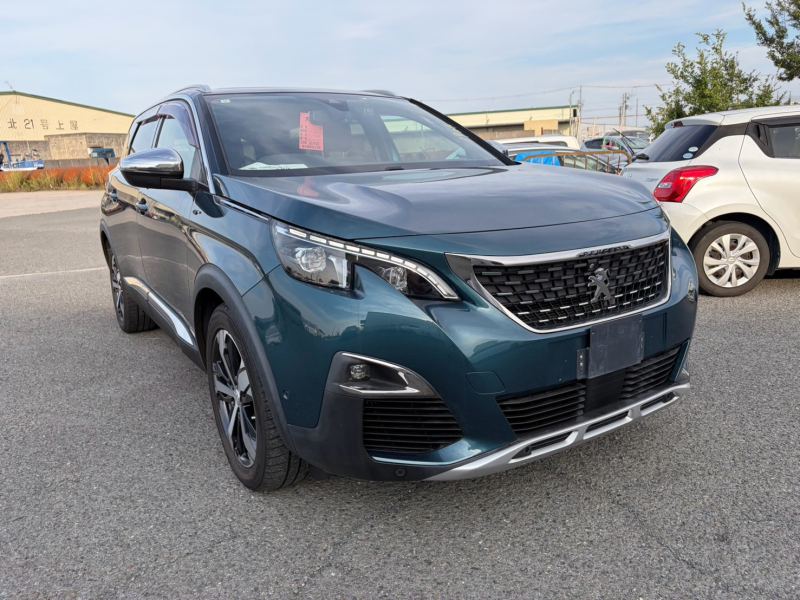 PEUGEOT 5008 2019