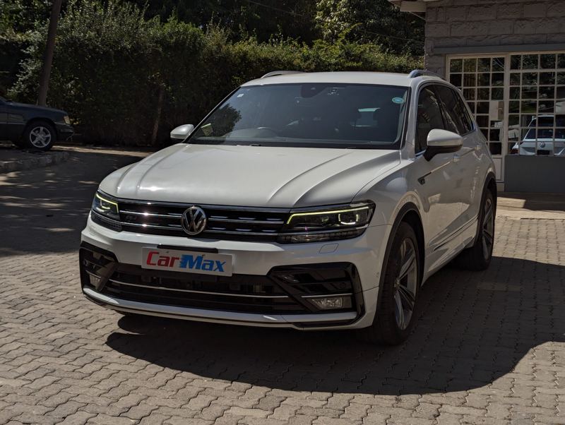 2019 VOLKSWAGEN TIGUAN R-LINE