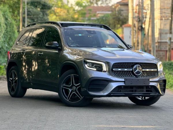 2021 Mercedes Benz GLB Sunroof