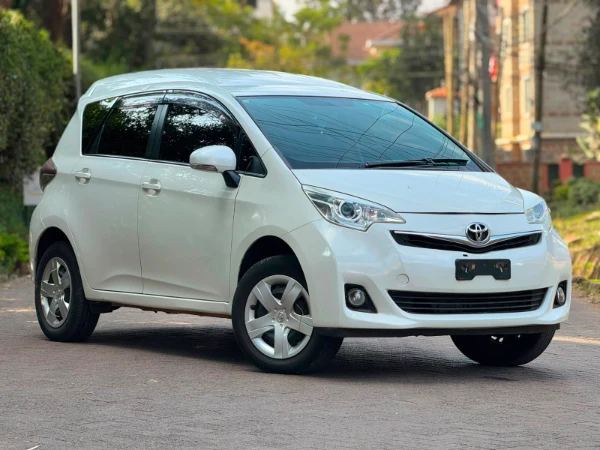 2015 Toyota Ractis