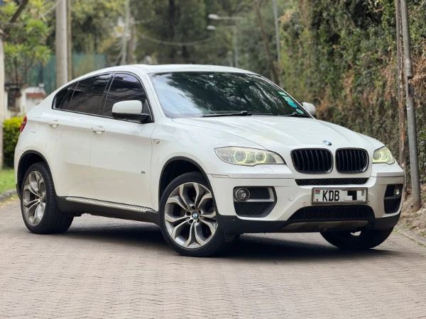 2013 BMW X6 Sunroof
