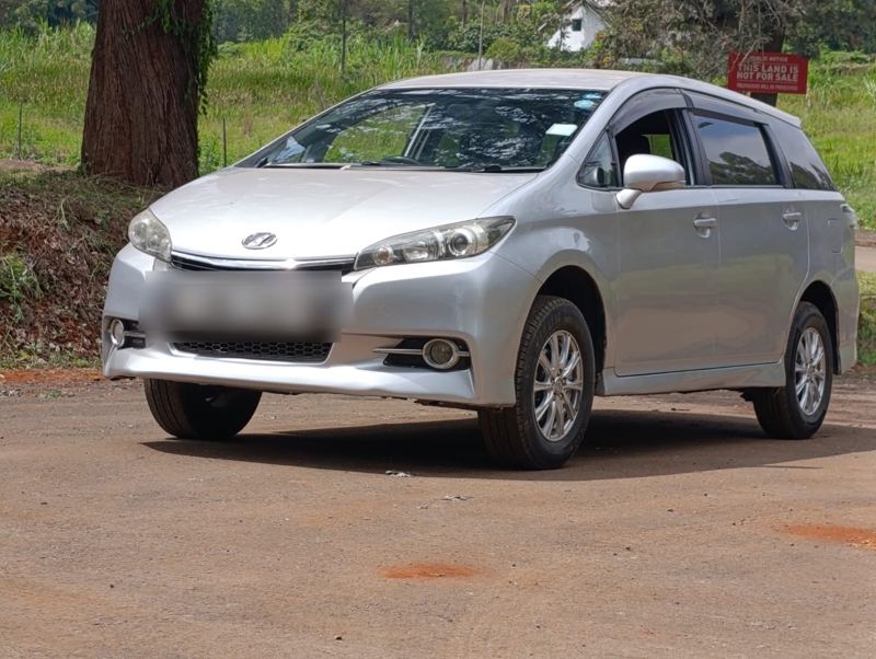2015 Toyota WISH