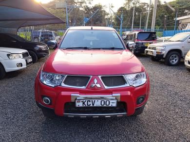 2012 Mitsubishi L200 KCV Auto Diesel 2400cc Dcab