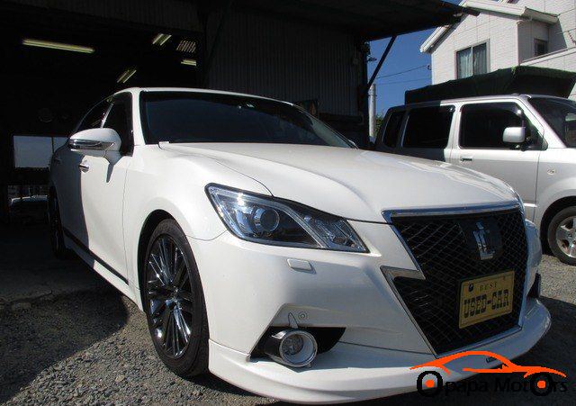 2014 TOYOTA Crown+Athlete
