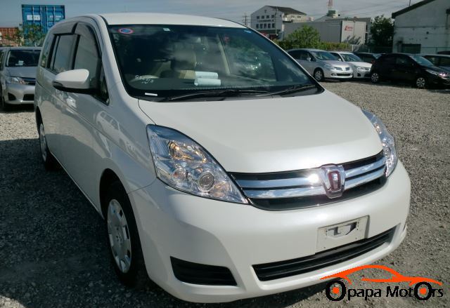 2014 TOYOTA ISIS