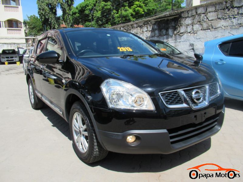 2013 NISSAN DUALIS