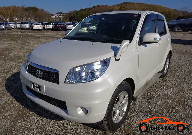 2015 TOYOTA RUSH