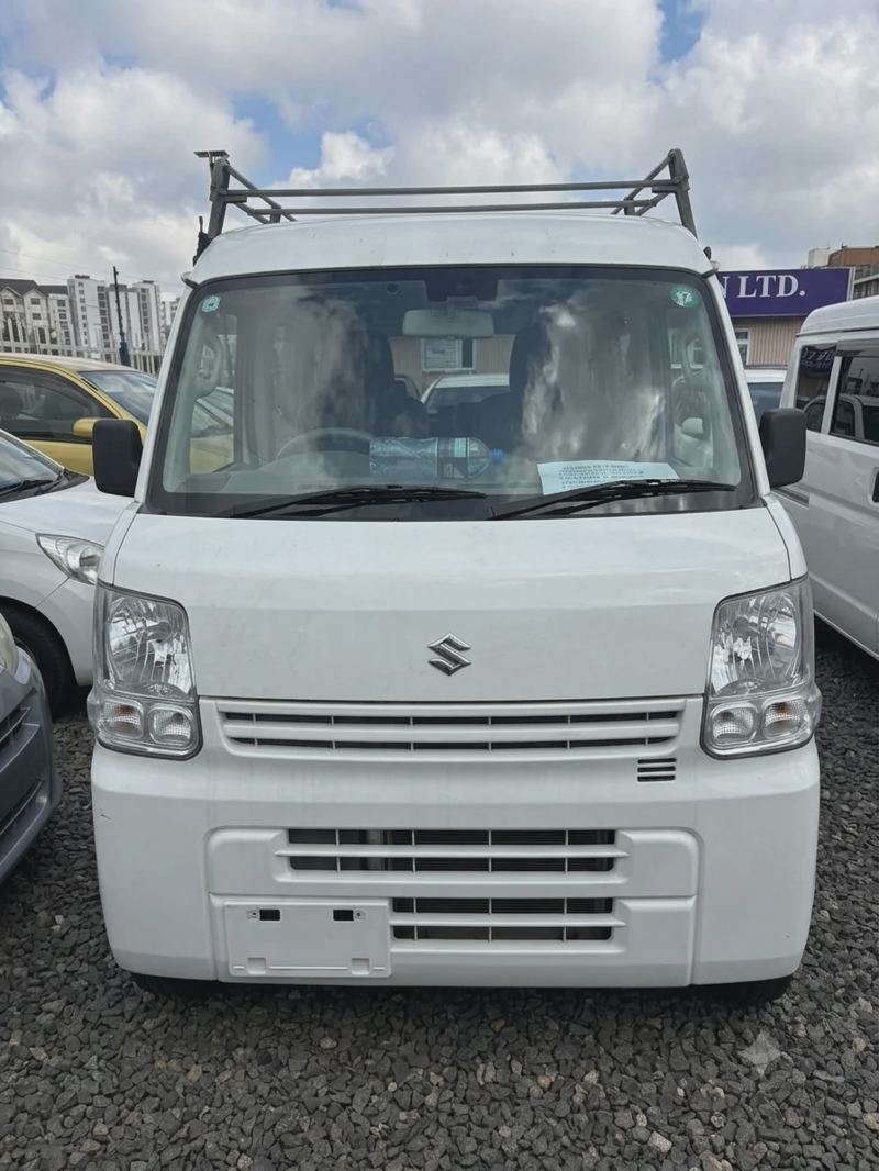 Suzuki Every 2018