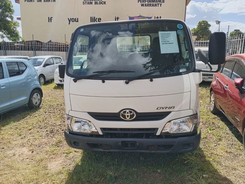 Toyota Dyna 2018