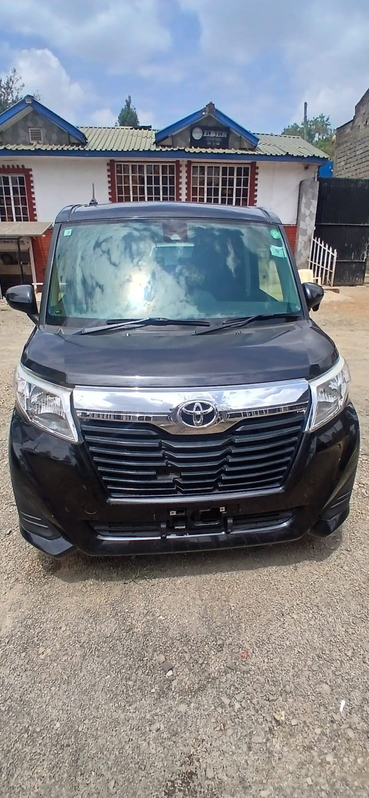 Toyota Roomy 2018